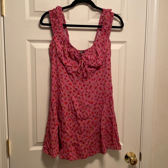 wild fable Dresses & Skirts - Brand New Wild Fable Lilac Purple Floral Mini Dress…size S